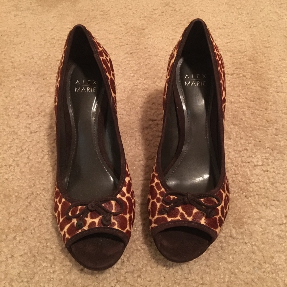 Alex Marie Cheetah Print Heels Size 8 1/2